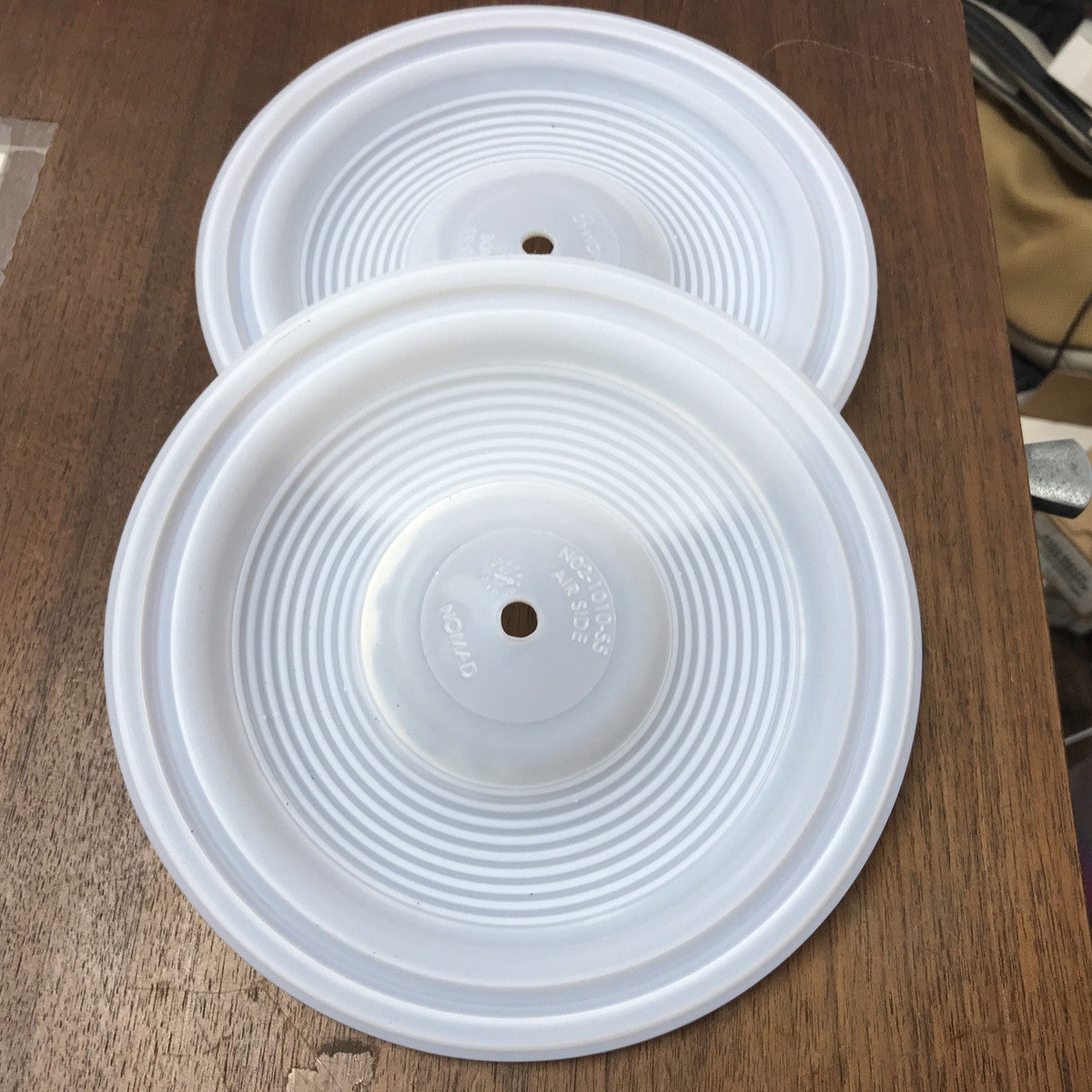 NEW LOT Of 2 Nomad For WILDEN PUMPS 02-1010-55 DIAPHRAGM 02101055