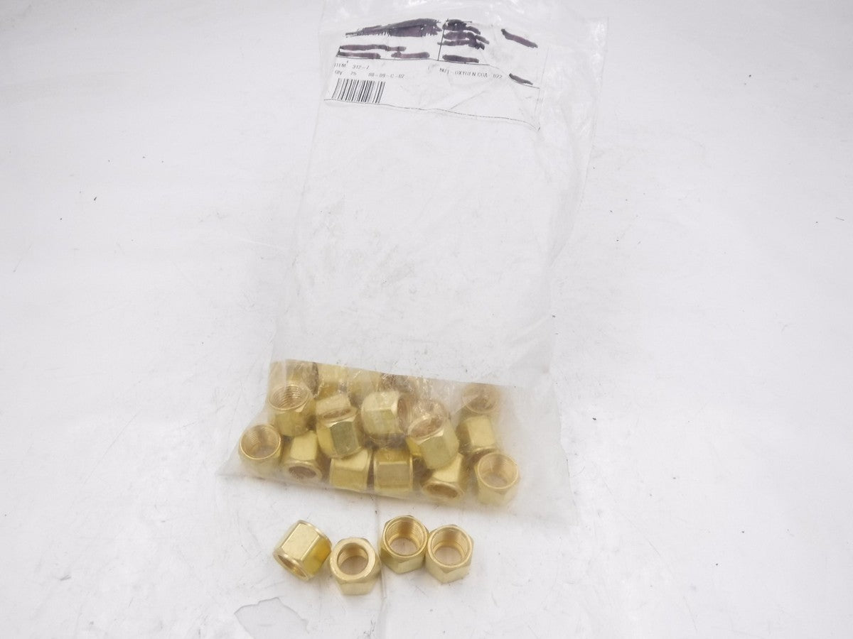 25 Pack Western Enterprises 9/16-18"FNPT RH 200PSI Brass Hex Hose Nuts 312-7