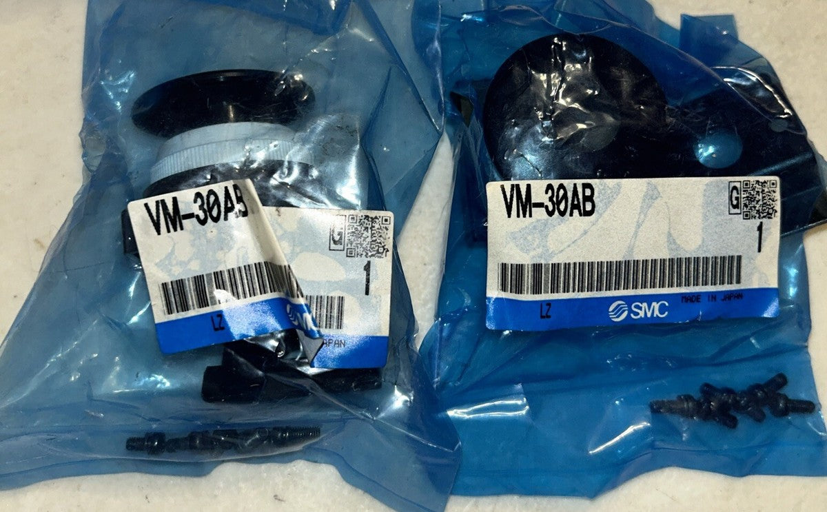 *QTY 2* SMC VM-30AB Push Button. NEW!        F6