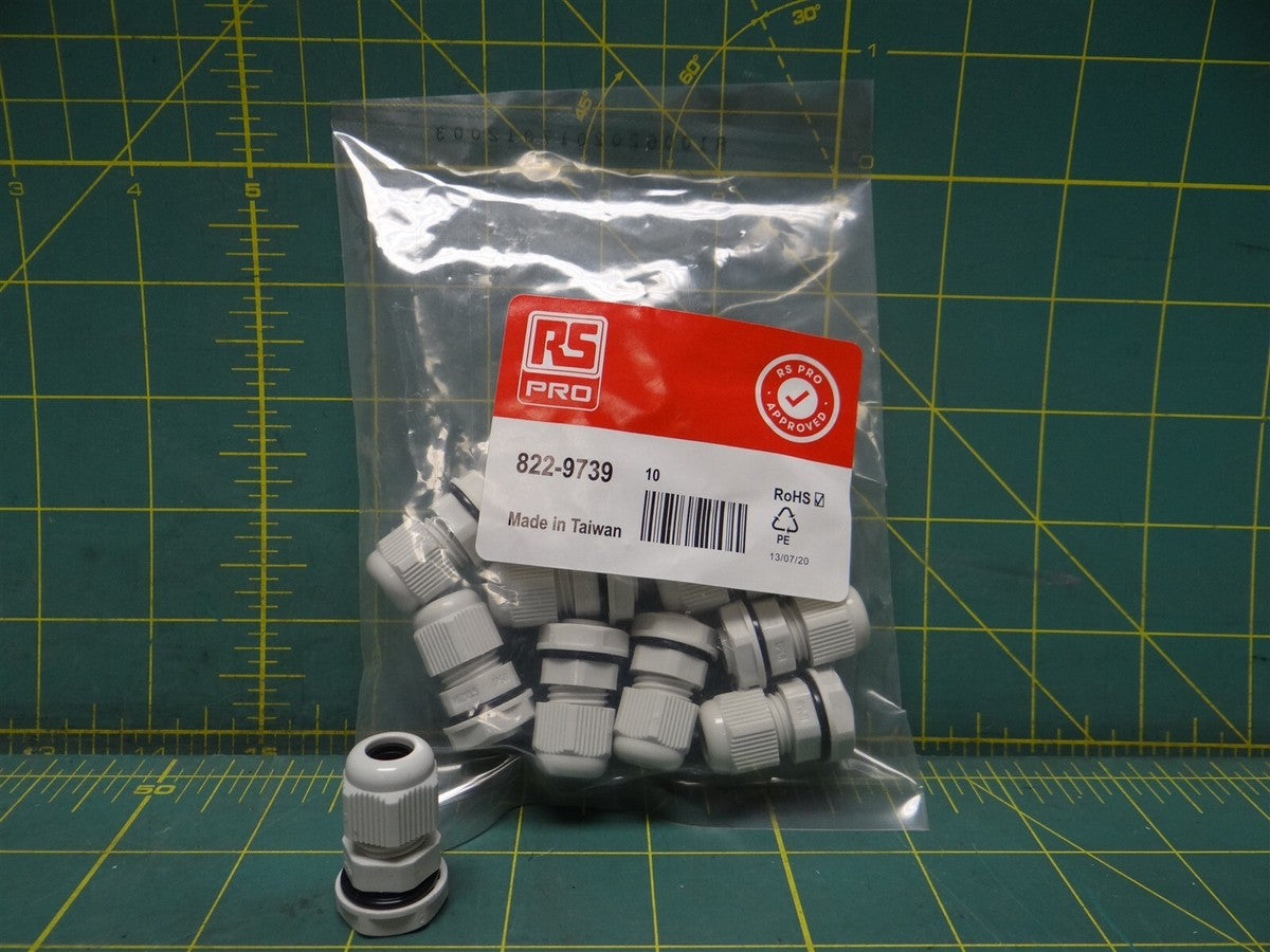 (Qty: 10) RS Pro Nylon Cable Gland 822-9739 M12 Thread 3-6.5mm IP68 W/Locknut
