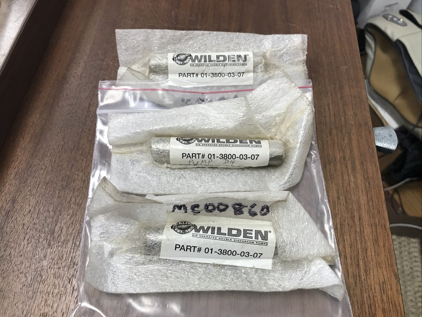 01-3800-03-07 WILDEN PUMP Threaded SHAFT Lot Of 3