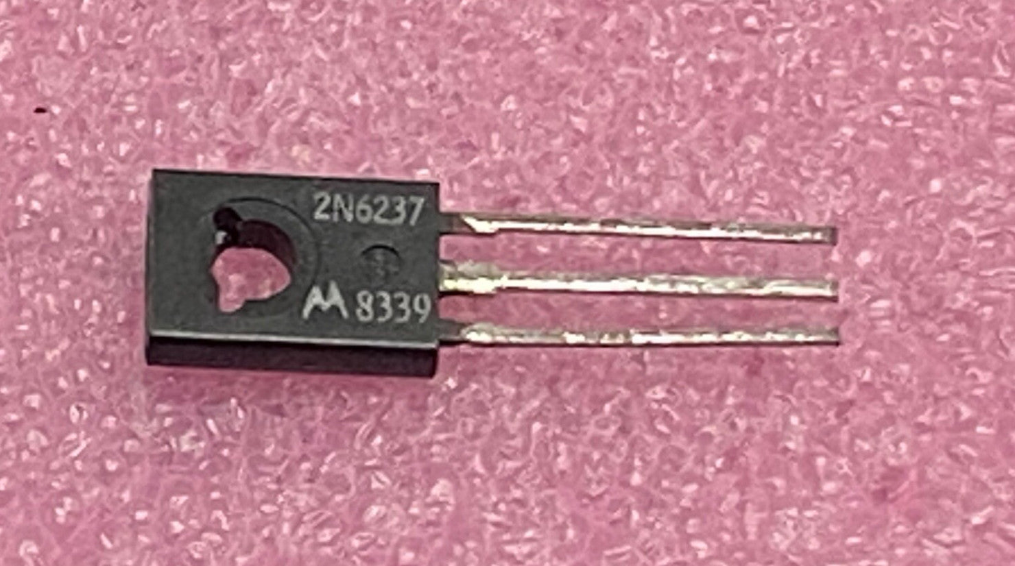 Motorola 2N6237 SCR 60VRM 4 amp TO126