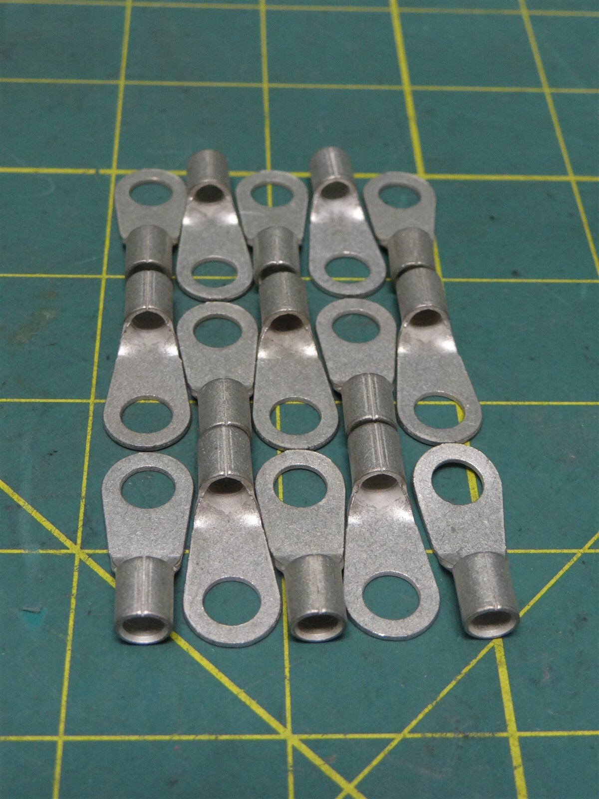 (15) Panduit Ring Connector Terminal P8-14R-T M6 Stud Crimp Term. 8AWG In-Line