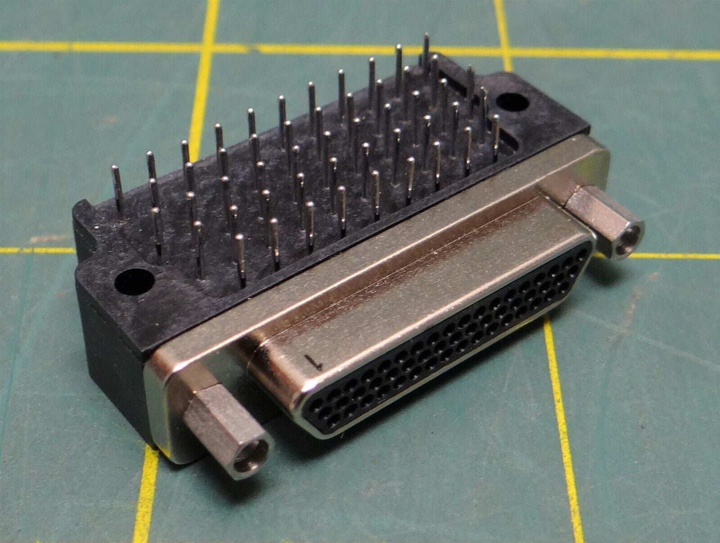 Glenair MWDM2L-51PCBRP-.125 Micro D-Subminiature PIN 51 POS 2.54mm RA Thru-Hole