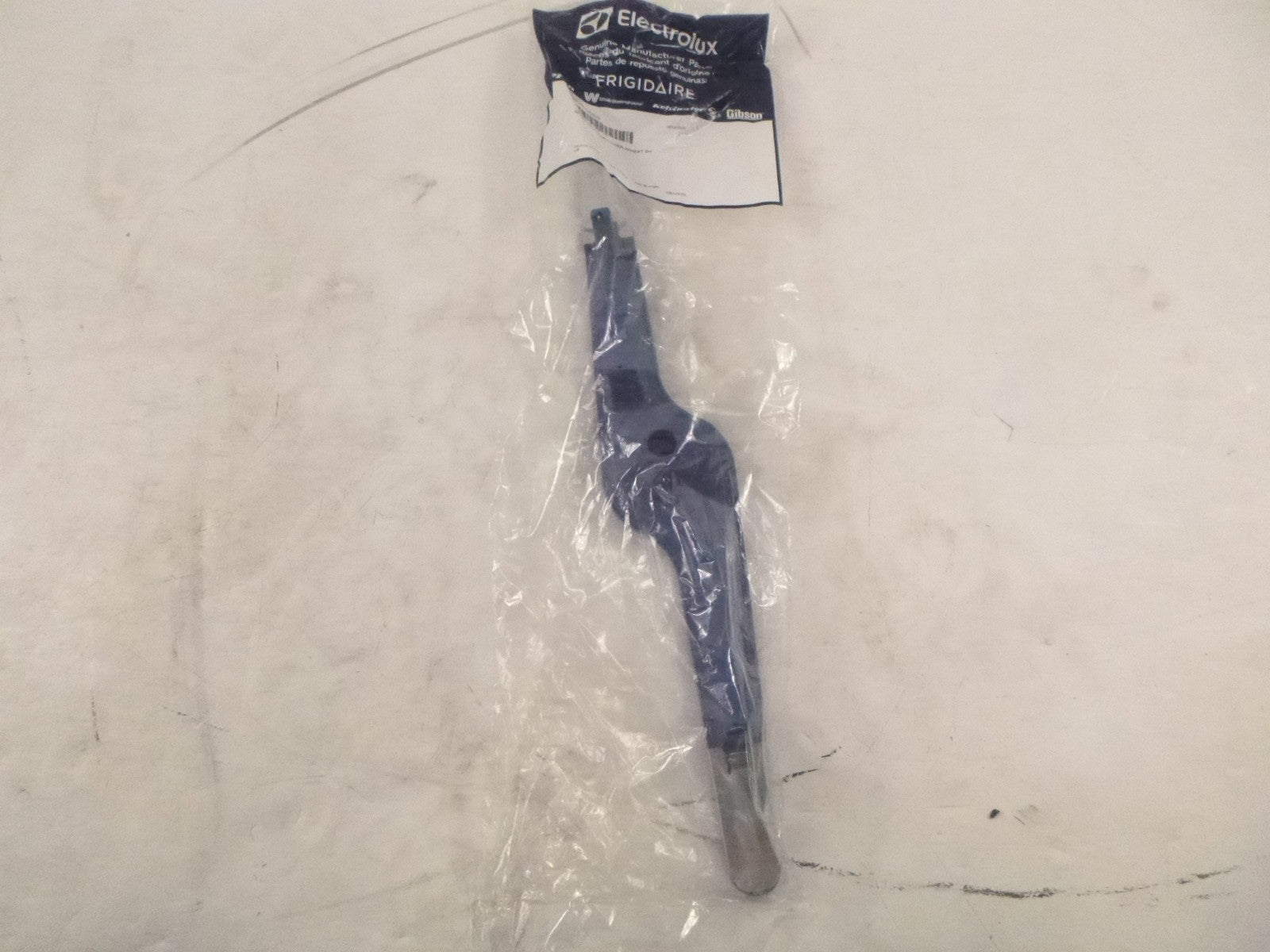 Genuine OEM Frigidaire Lower Wash Arm 5304517203 For FFBD2405KW1B