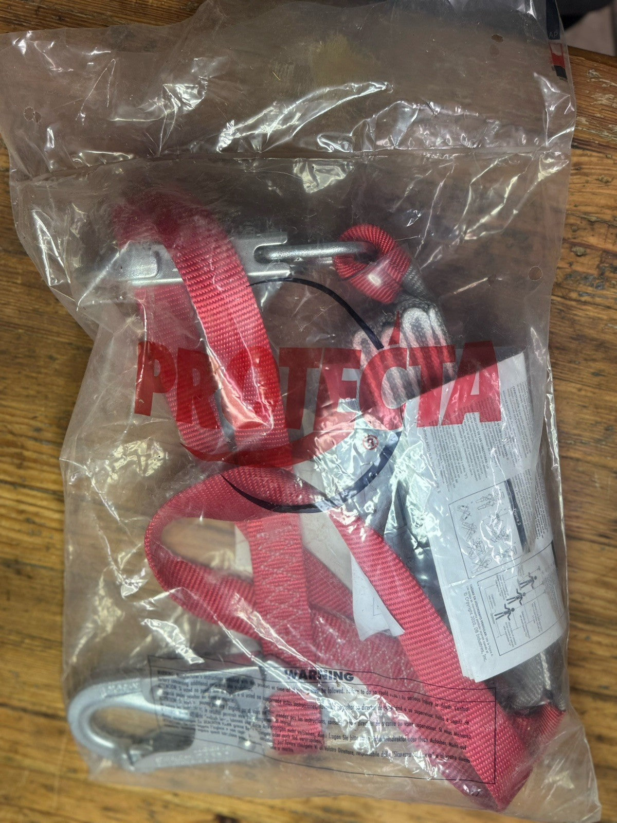 3M Protecta Pro Pack  DBI 1341001 / 6' Elastic Shock Absorbing Lanyard and Hooks
