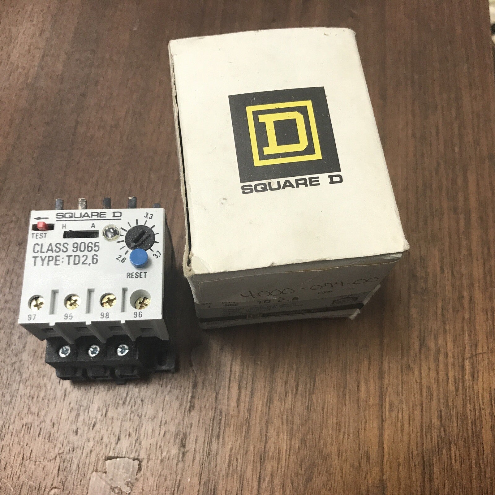 SQUARE D 9065-TD2.6 - 3.7 THERMAL OVERLOAD RELAY SERIES B