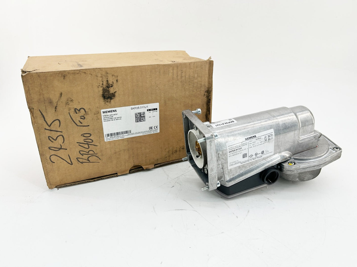 New Siemens SKP25.011U1 Gas Valve Actuator 120V 50/60Hz 10VA