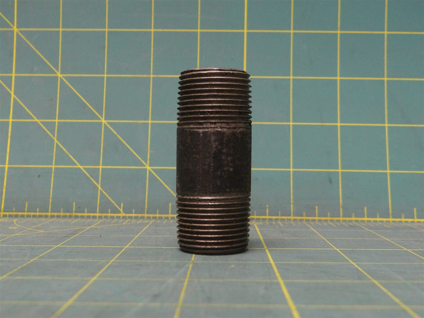 1" x 2 7/16" Pipe Fitting Nipple MNPT Steel Tapered Threaded Schedule 10 Welded