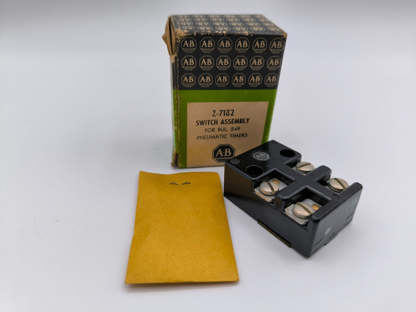 Allen-Bradley Z-7182 Switch Assembly for Bulletin 849 Pneumatic Timing Relay