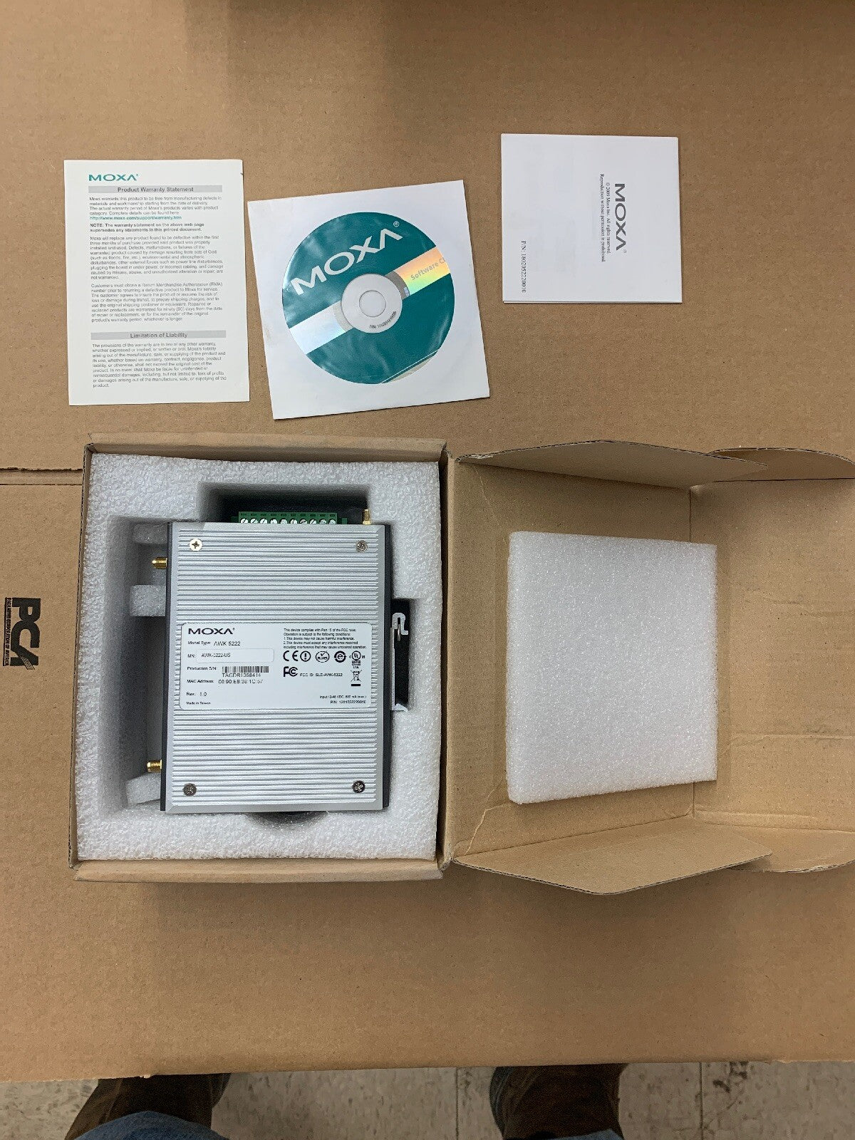 MOXA AWK-5222 802.11/b/g Dual-RF Solution AWK 5222 US Ethernet Radio