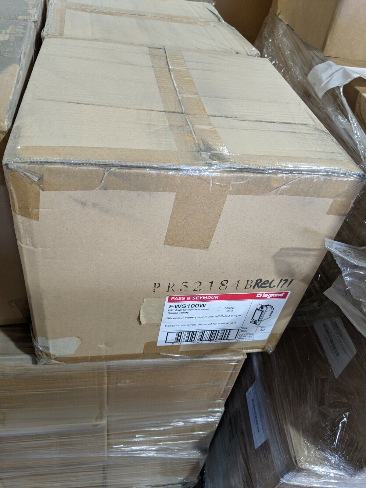 40 Piece Wireless RF Single Relay White 120/277V No Neutral Wall Switch EWS100W