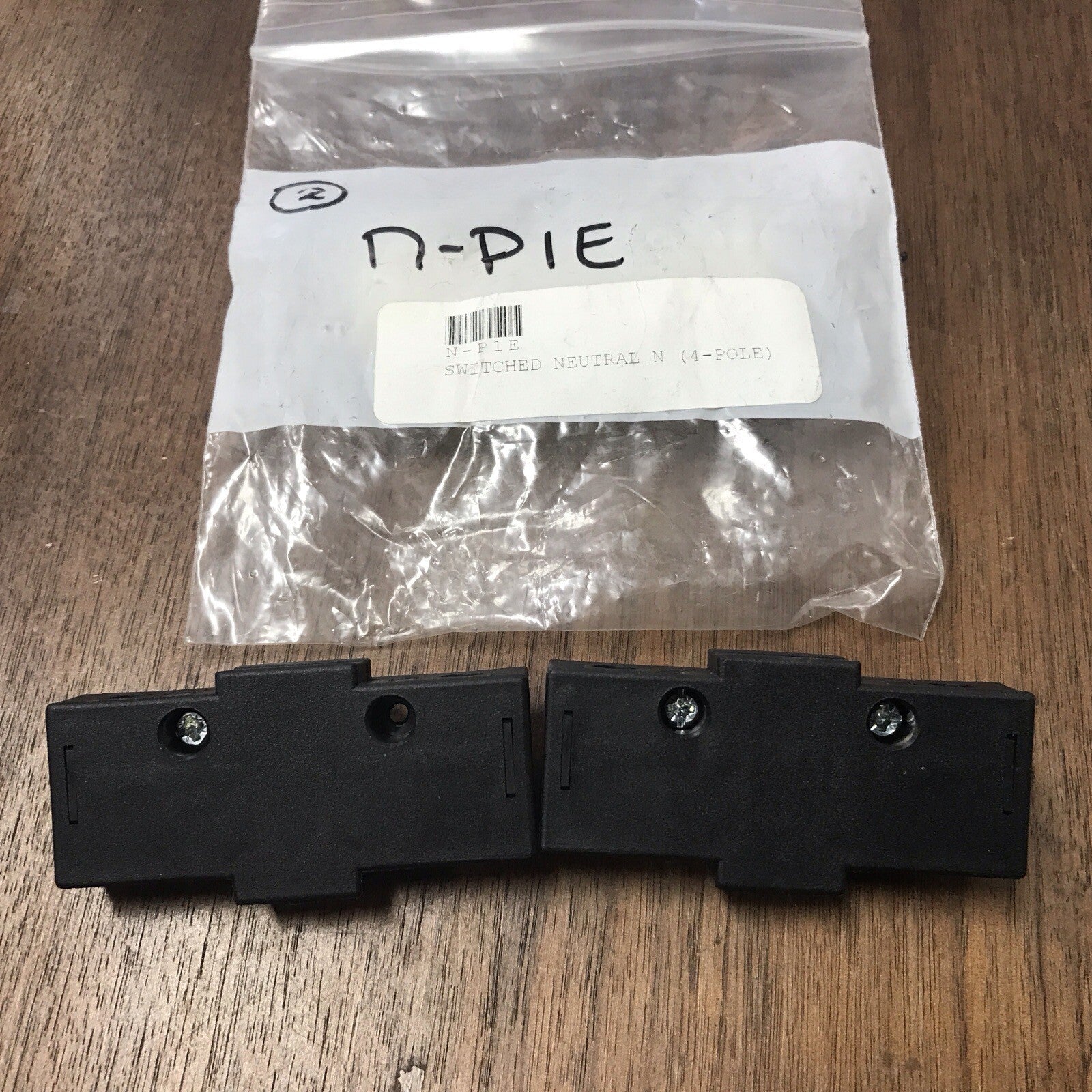 Eaton N-P1E Switched Neutral Lot Of 2