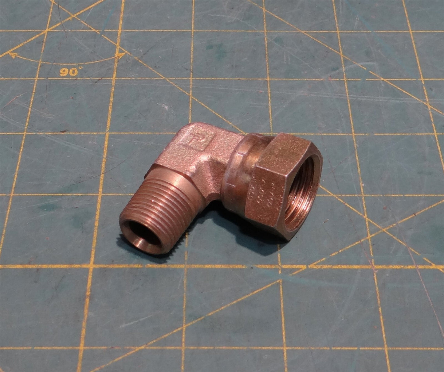 Parker 8 X6EF-S Steel Hydraulic Fitting 90° Union Swivel Elbow 1/2" x 3/8" MNPTF