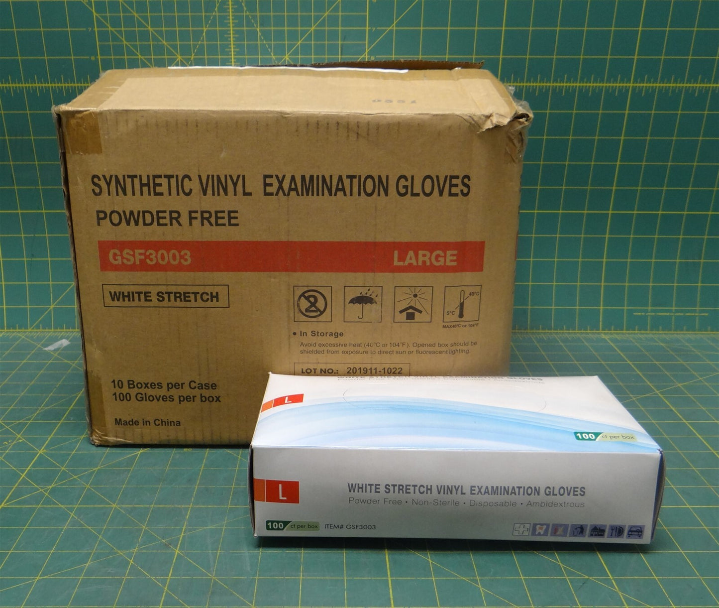 (Case of 900) Synthetic Vinyl Large Powder Free White Stretch Examination Gloves