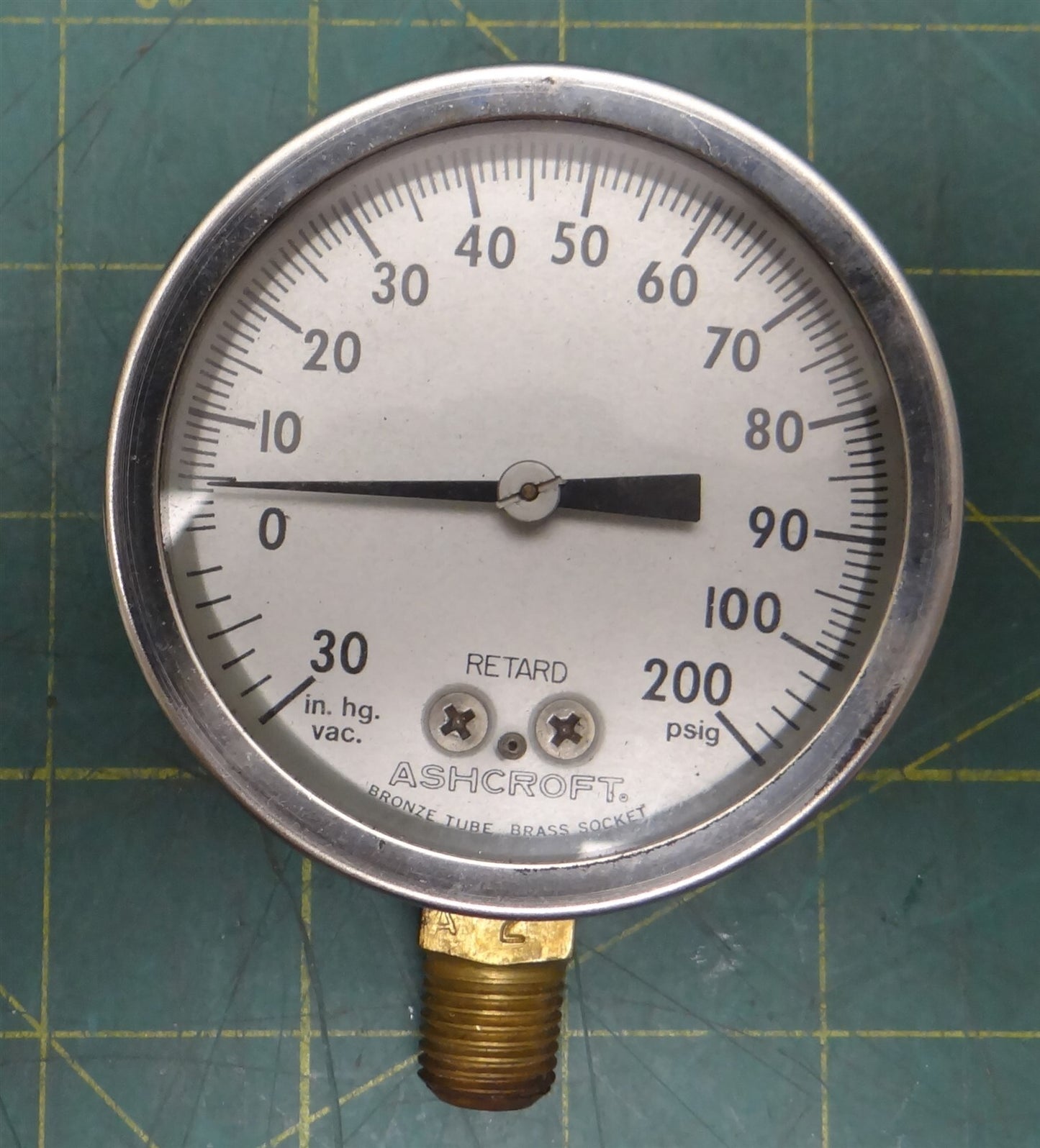Ashcroft 25-1009A-02L-XRA Pressure Gauge 2.5" 0-200 PSI NSN 6685-00-520-1240