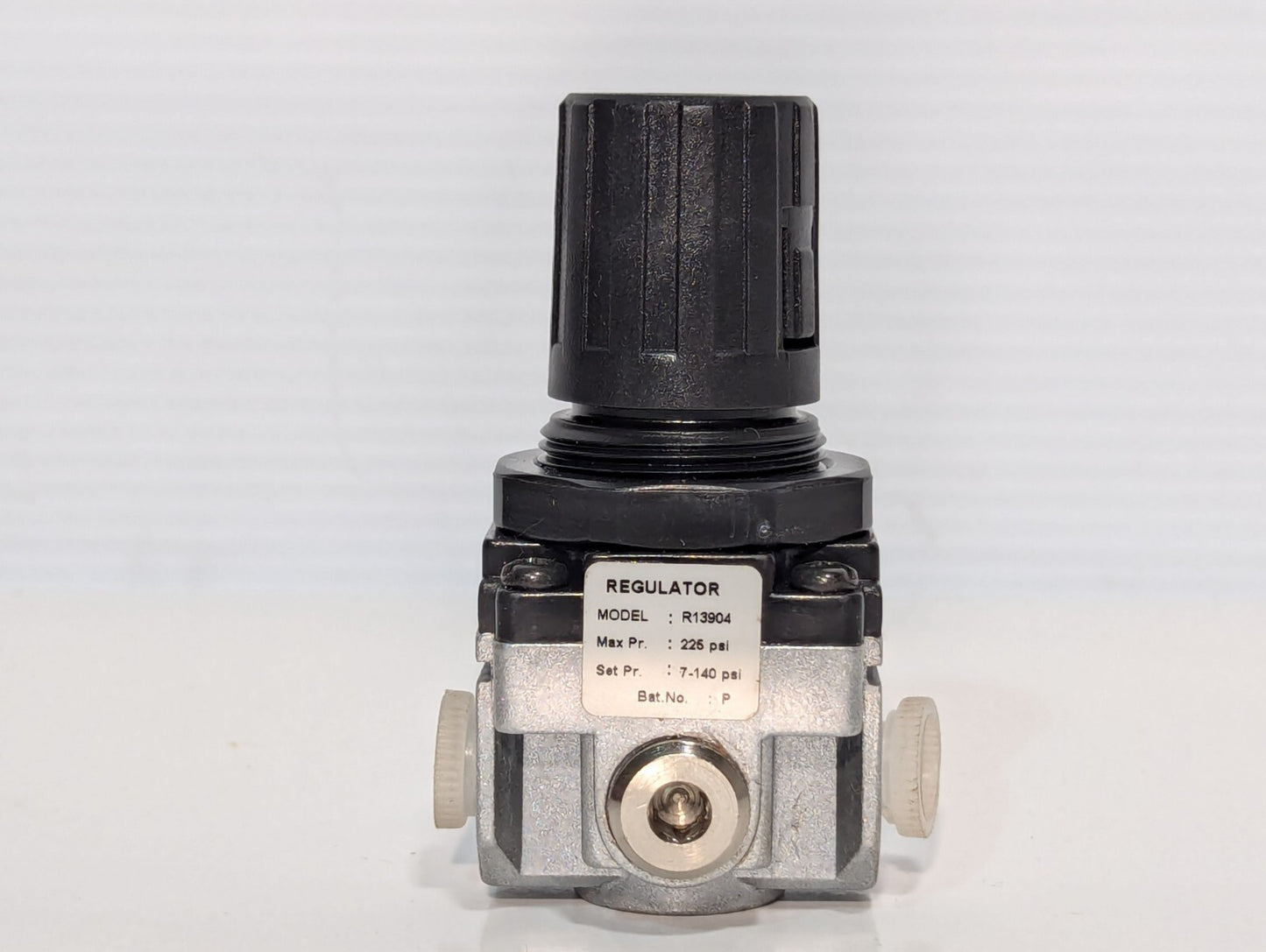 Jupiter Pneumatics R13904 Regulator. 225 psi Max, Set Pressure Range: 7-140 psi