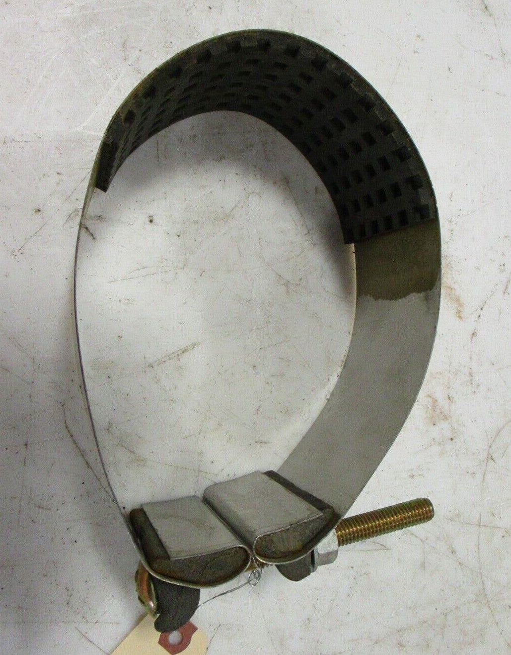 MUELLER 220 Repair Clamp Fits 6" (6.625" OD) Steel Pipe x 3" Long / 1-Bolt