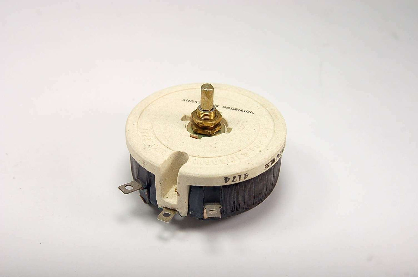 Vishay/Angstrohm - 4174 - MP25 - RHW100W700 - Rheostat 700 Ohm 100W. New
