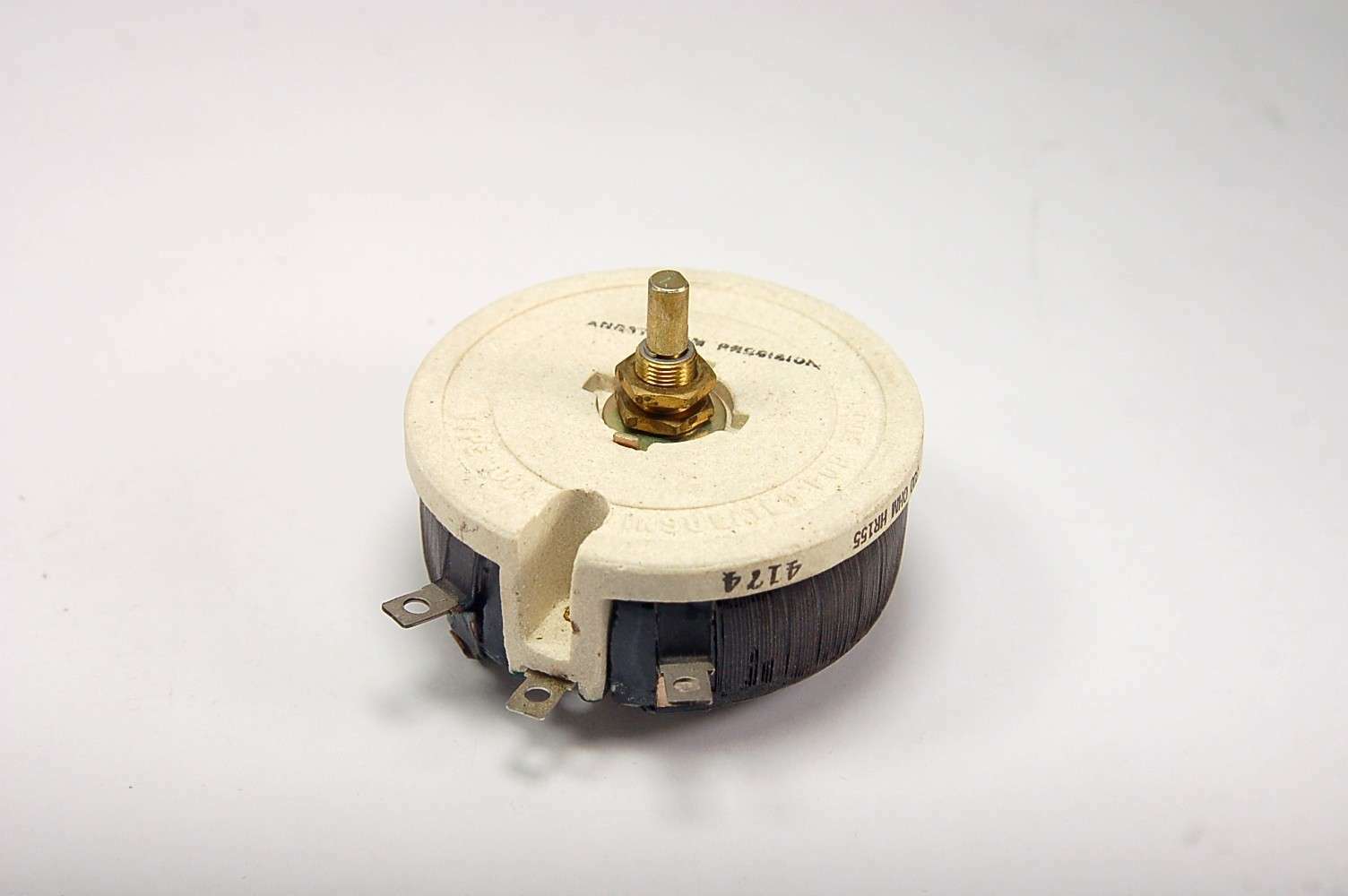 Vishay/Angstrohm - 4174 - MP25 - RHW100W700 - Rheostat 700 Ohm 100W. New