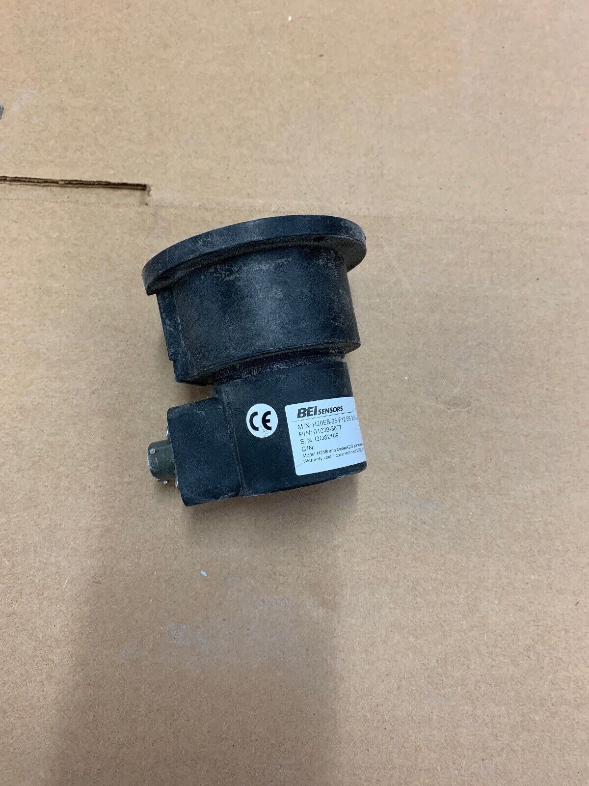 BEI INDUSTRIAL ENCODER 01039-3677 SENSOR, MOD H20EB-25-F12-SS-360-A-28V/V-SM10-S