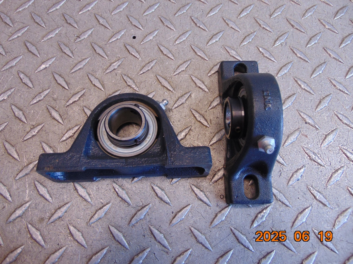 (1) INA GAY 25 NPPB 2-BOLT PILLOW BLOCK BEARING