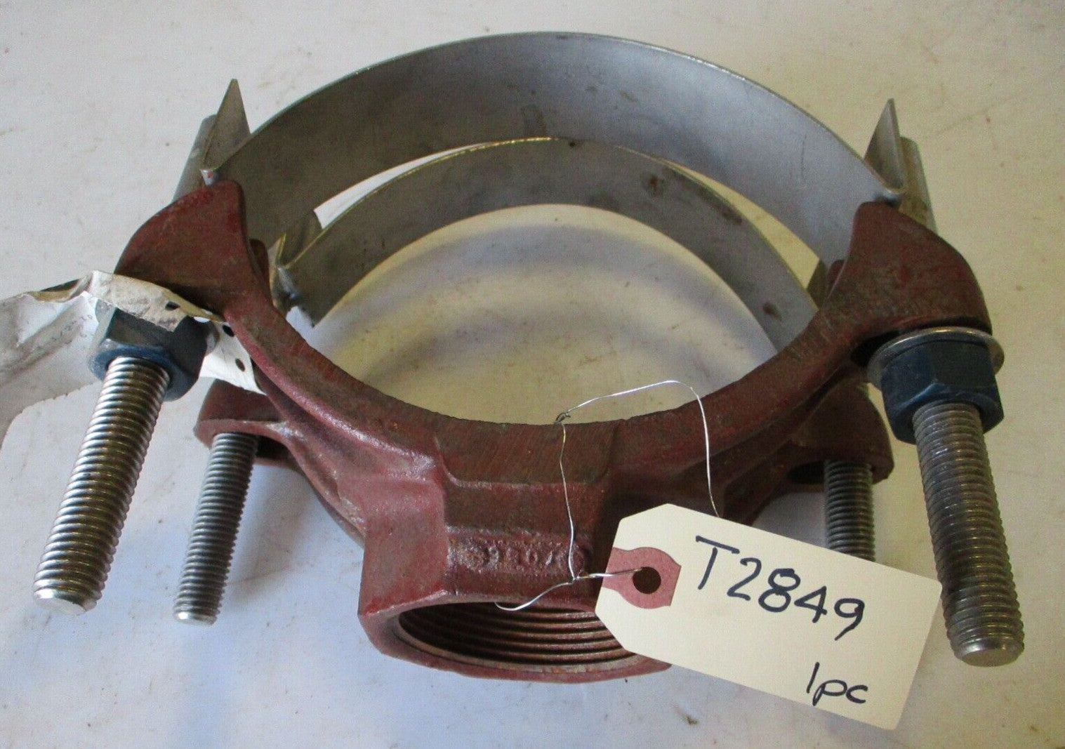 JCM Style 406 Service Saddle 6" (6.50-6.63 OD) x 2-1/2" NPT Threaded Outlet