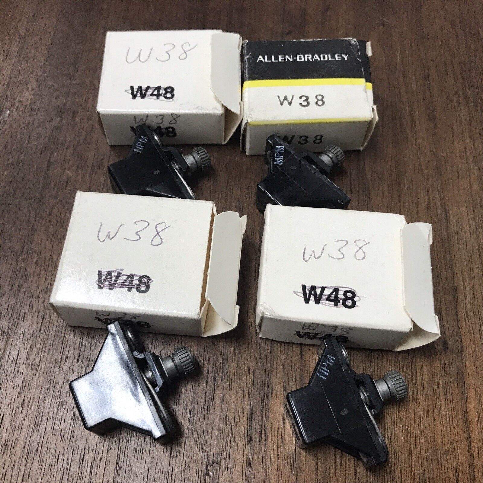 Lot of 4  Allen Bradley W38 Overload Heater Elements Element AB New Old Stock