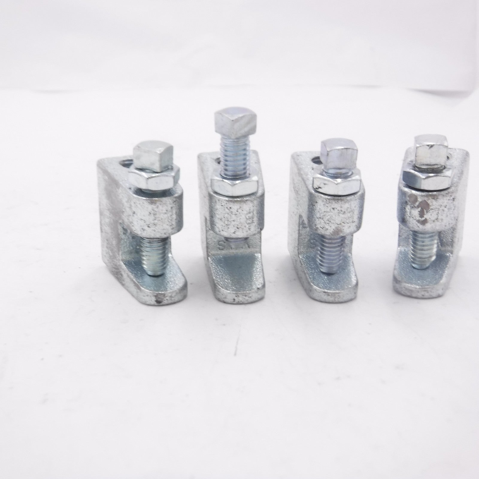 4 Pack Caddy 3/8" Rod 13/16" Max Flange Universal Beam Clamp 300