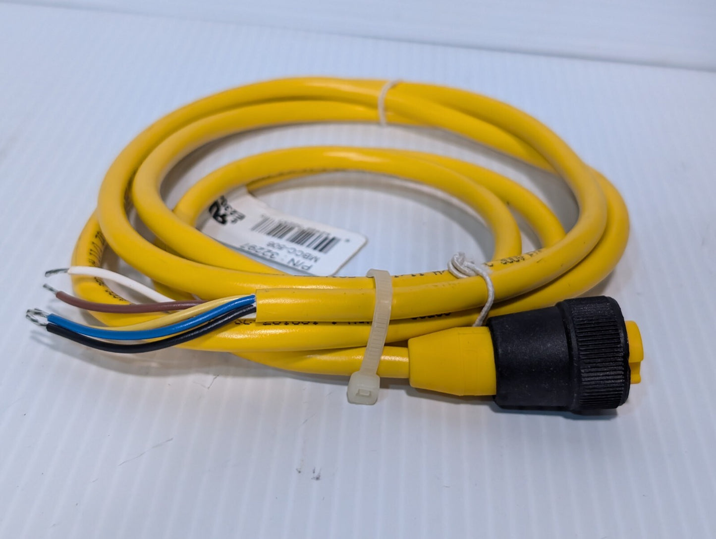 NEW Banner MBCC-506 U8312 Mini-Fast Cordset **