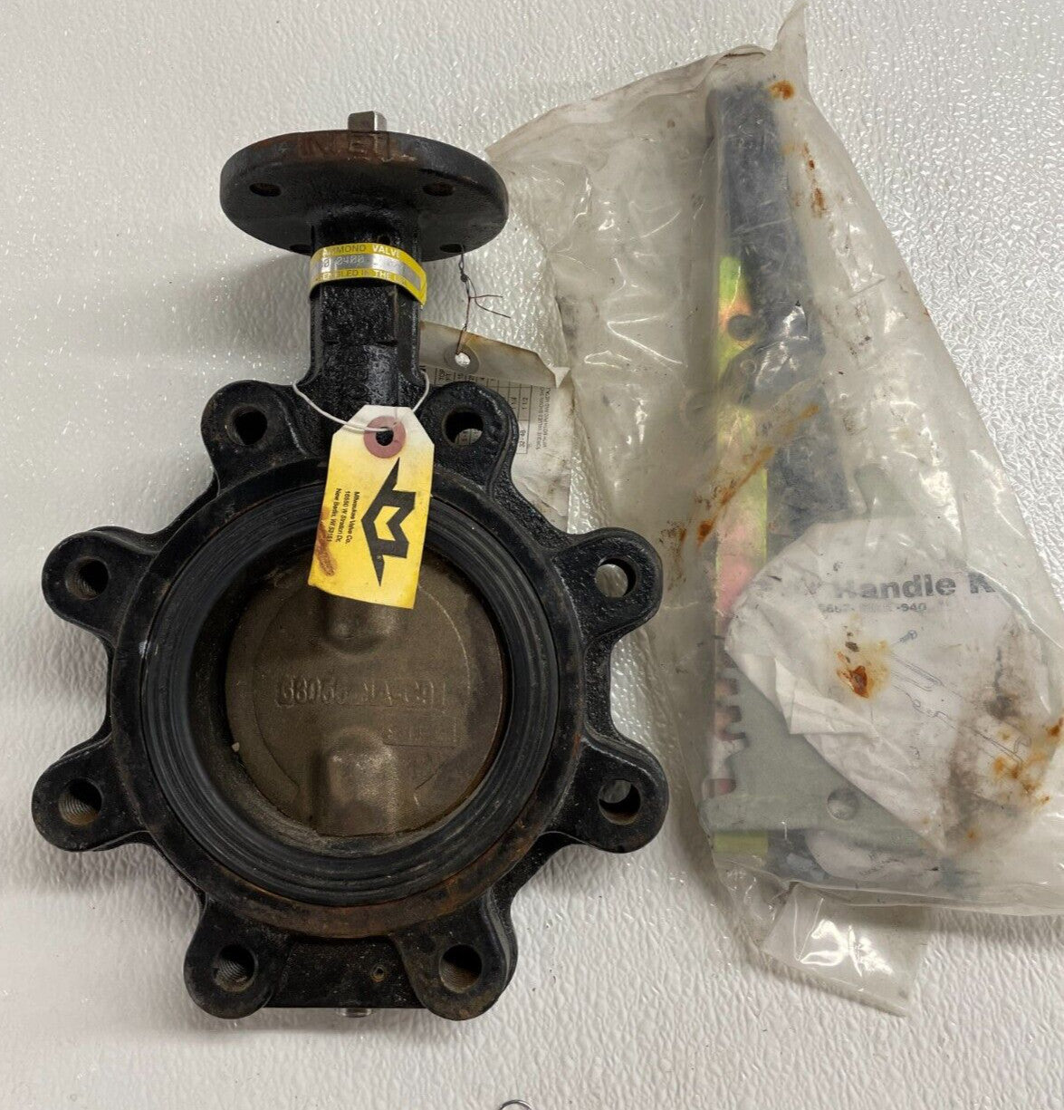 Butterfly Valve 4" 200 PSI Cast Iron Body / Bronze Disc / EPDM Seat / Lever Op