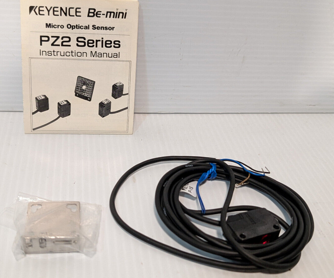 Keyence PZ2-42 Micro Optical Sensor, PZ2 Series, manual,Made in Japan,Free Ship.