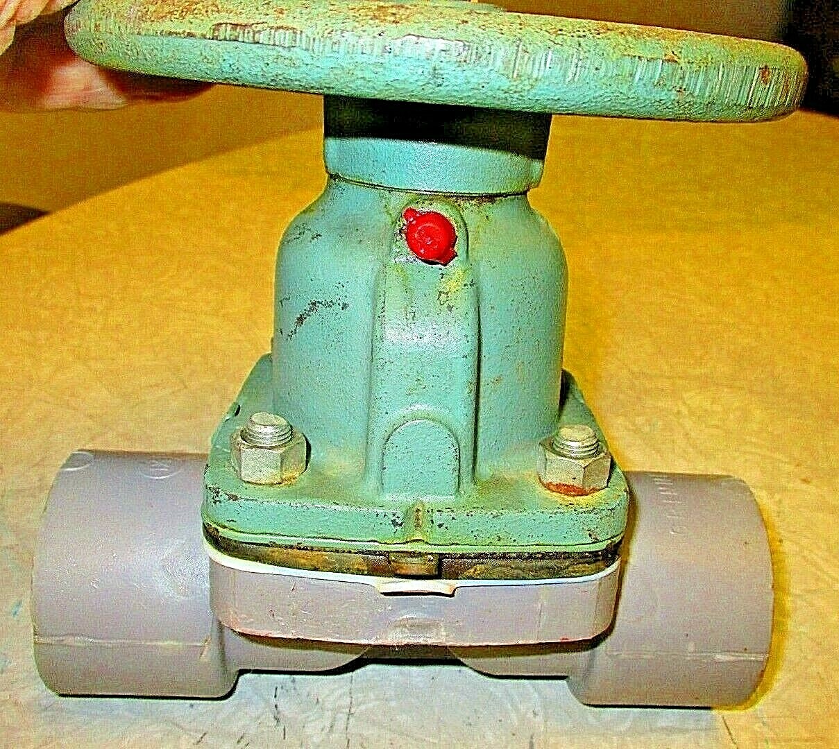 Diaphragm Valve GRINNELL 1-1/2" Socket | CPVC Body | CI Bonnet | TFE Diaphragm