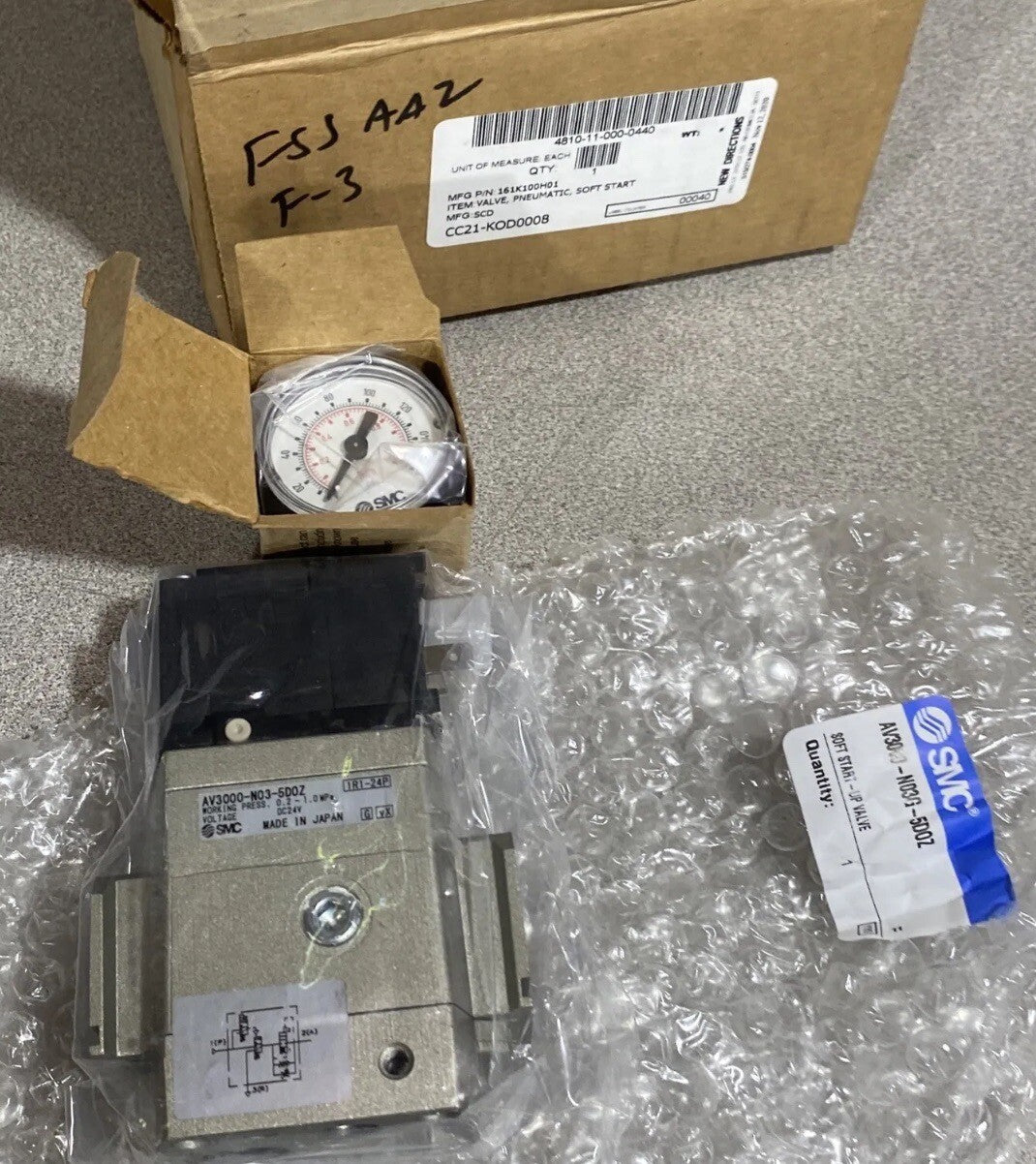 SMC AV3000-N03-5D0Z Soft Start Up Valve Or 161K100H01. Gauge Included. NEW! C10