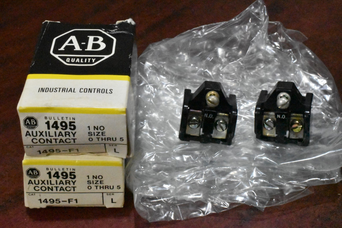 [Lot of 2] Allen Bradley 1495-F1 Ser. L Auxiliary Contact 1 NO, 600V AC