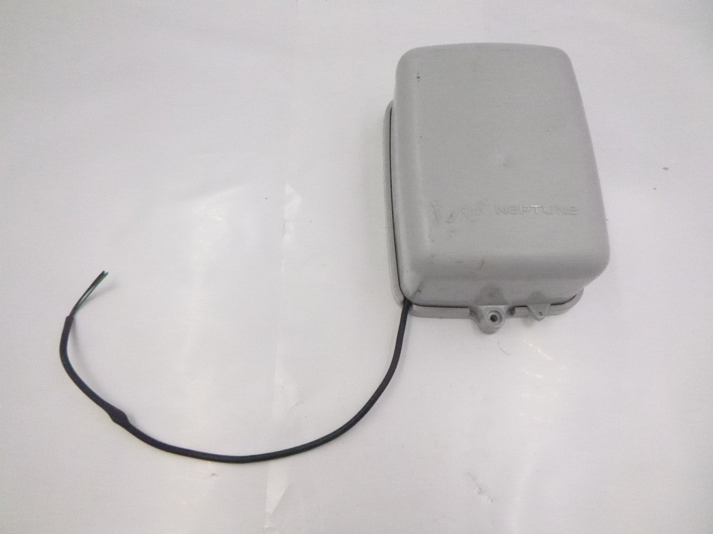 Neptune Tech R900M V4Transmitter 13341-200 Gray Plastic