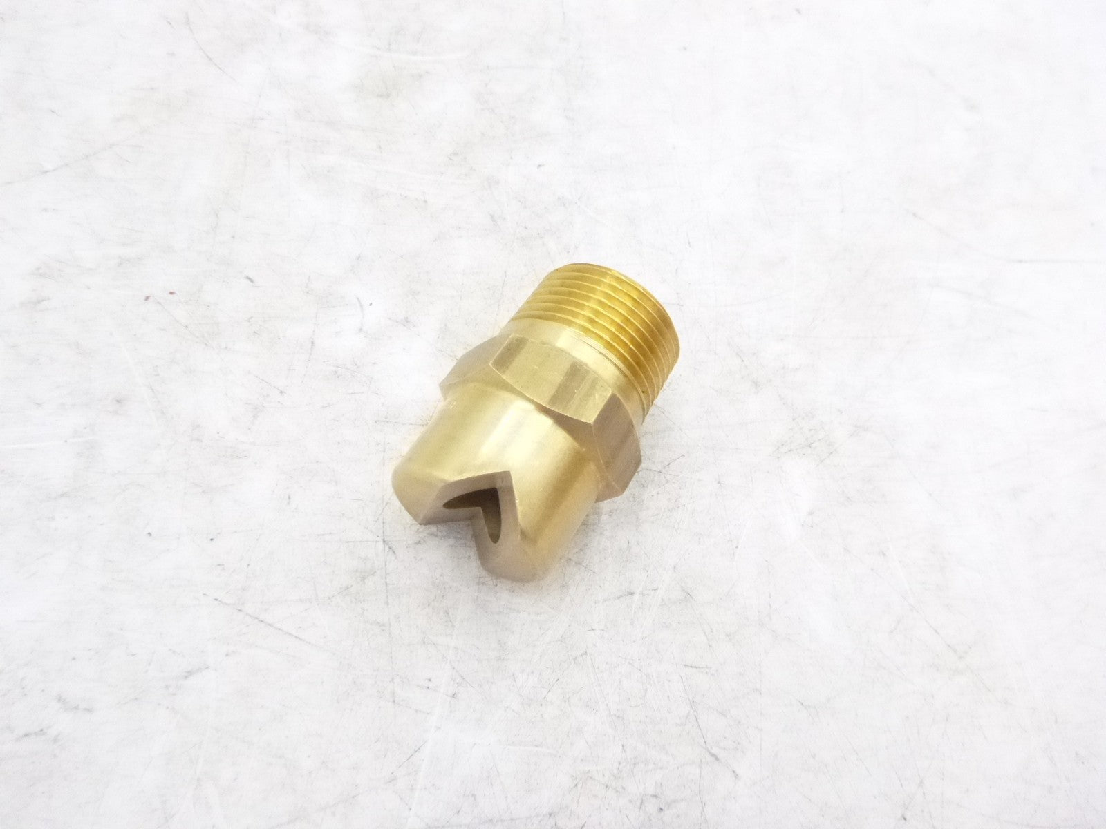 BETE 3/4" Pipe 30° Spray Angle Brass Male Connection 63.2 GAL Per Min @ 100PSI