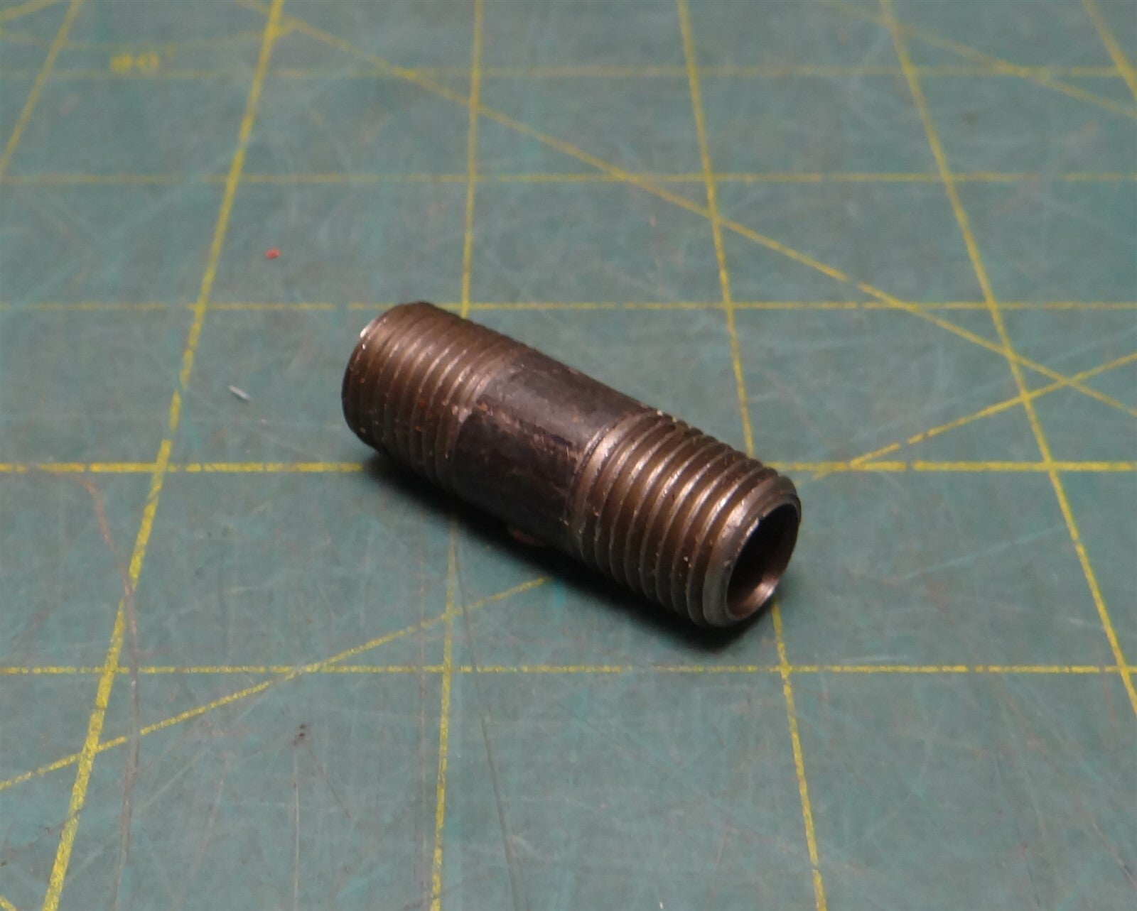 3/8" NPT x 1-1/2" Length Black Steel Pipe Nipple, Both Ends Threaded, Sch 40