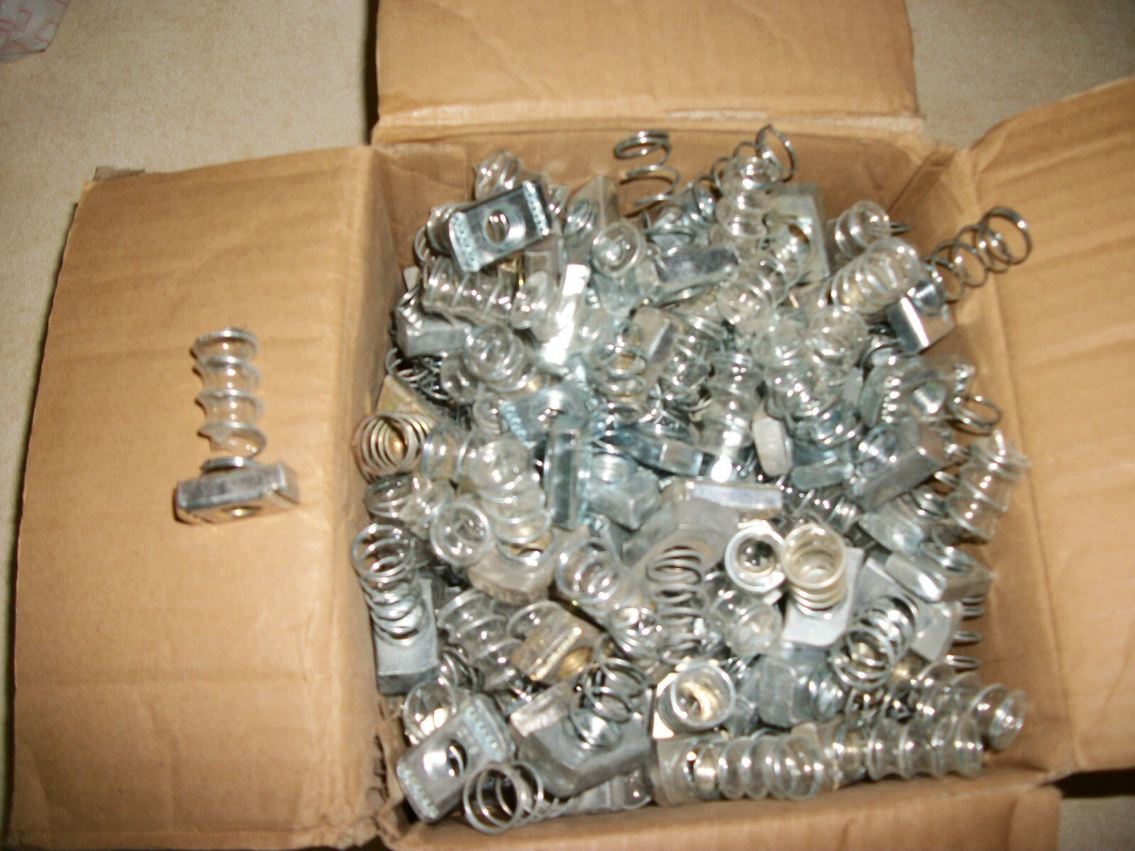 BOX OF 79     ½" x ⅜"  Strut Nut Galvanized Steel Regular Spring EMPIRE 