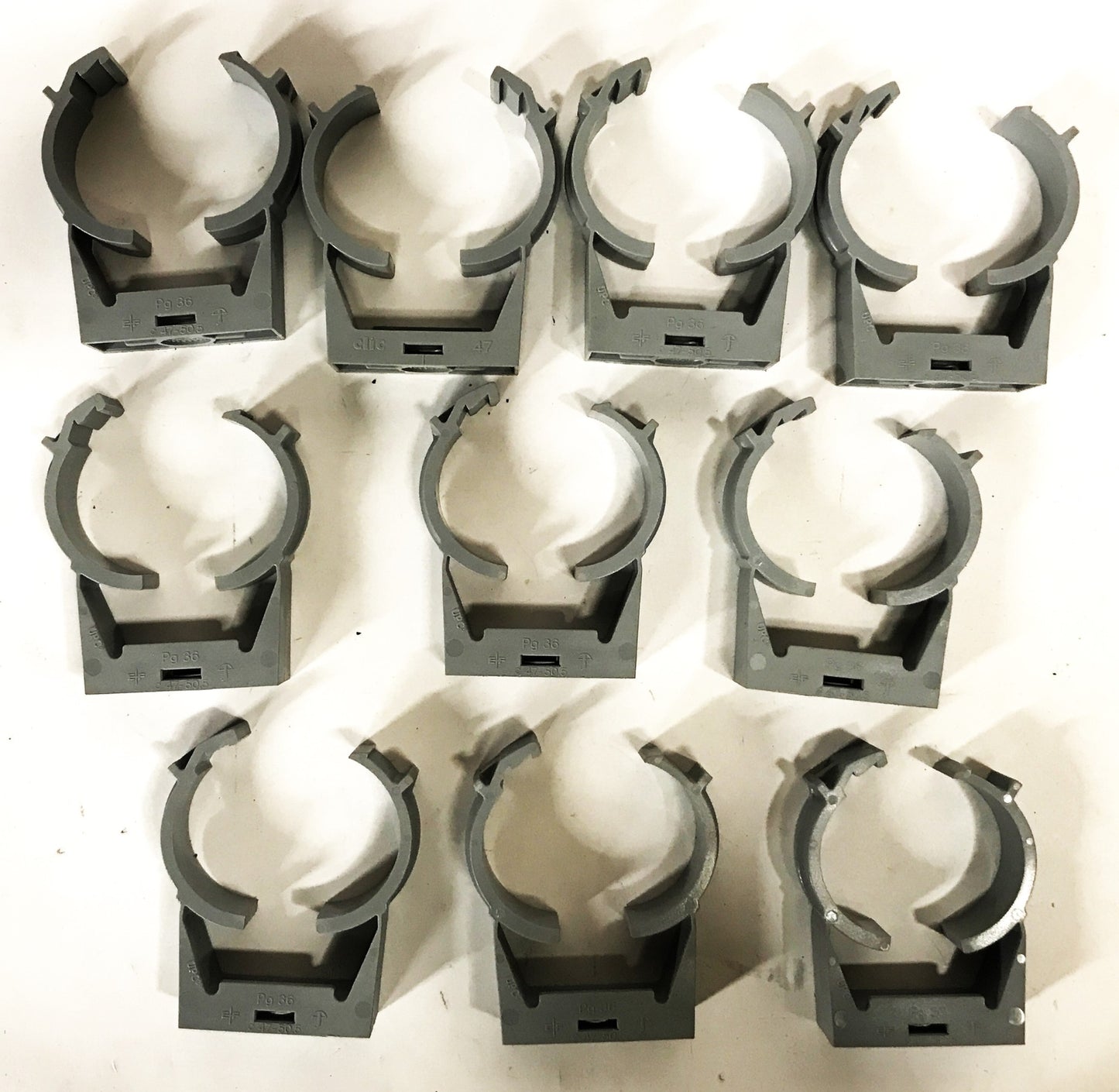 Ryan Herco Chic Bundle Routing Ring 1948-015 [Lot of 10] NOS