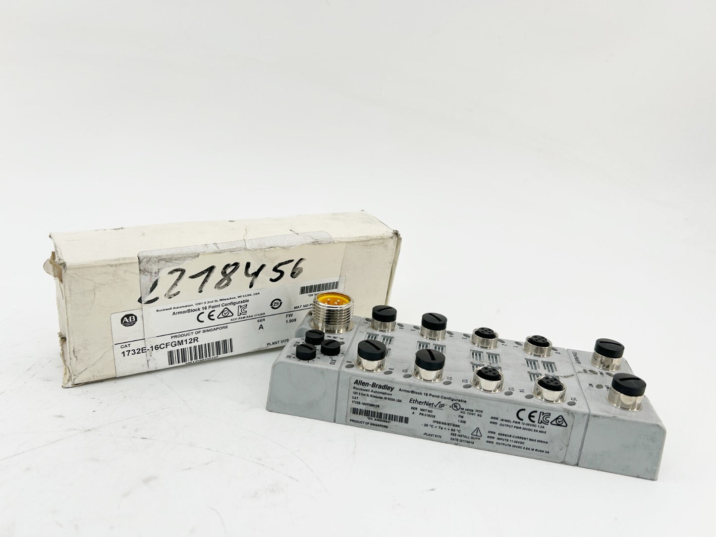 New Allen Bradley 1732E-16CFGM12R I/O Module 16 Point 24VDC Ethernet M12