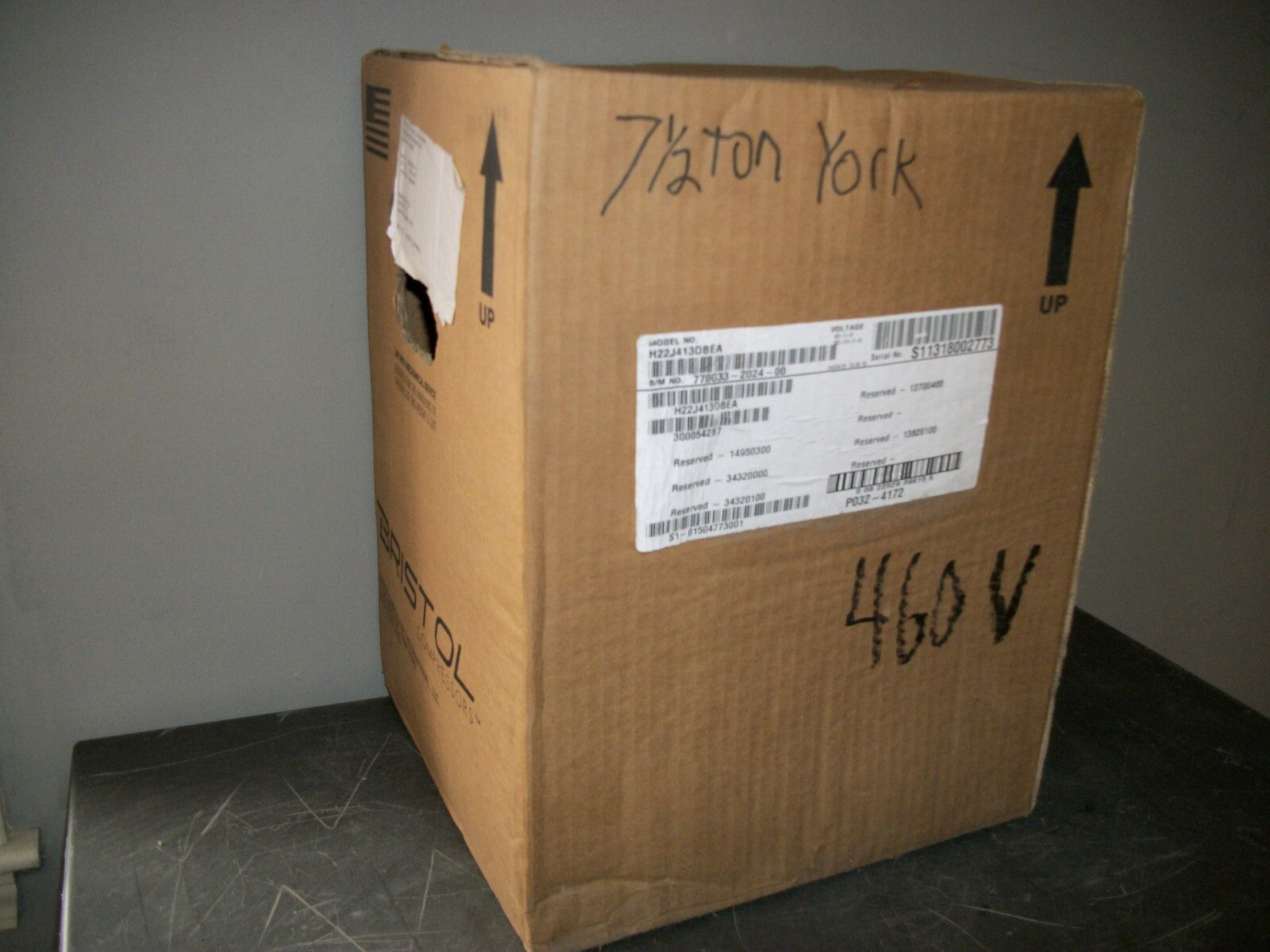 NEW SEALED BOX BRISTLE COMPRESSORS  MODEL H22J413DBEA   460-3-60  S80-415-3-50