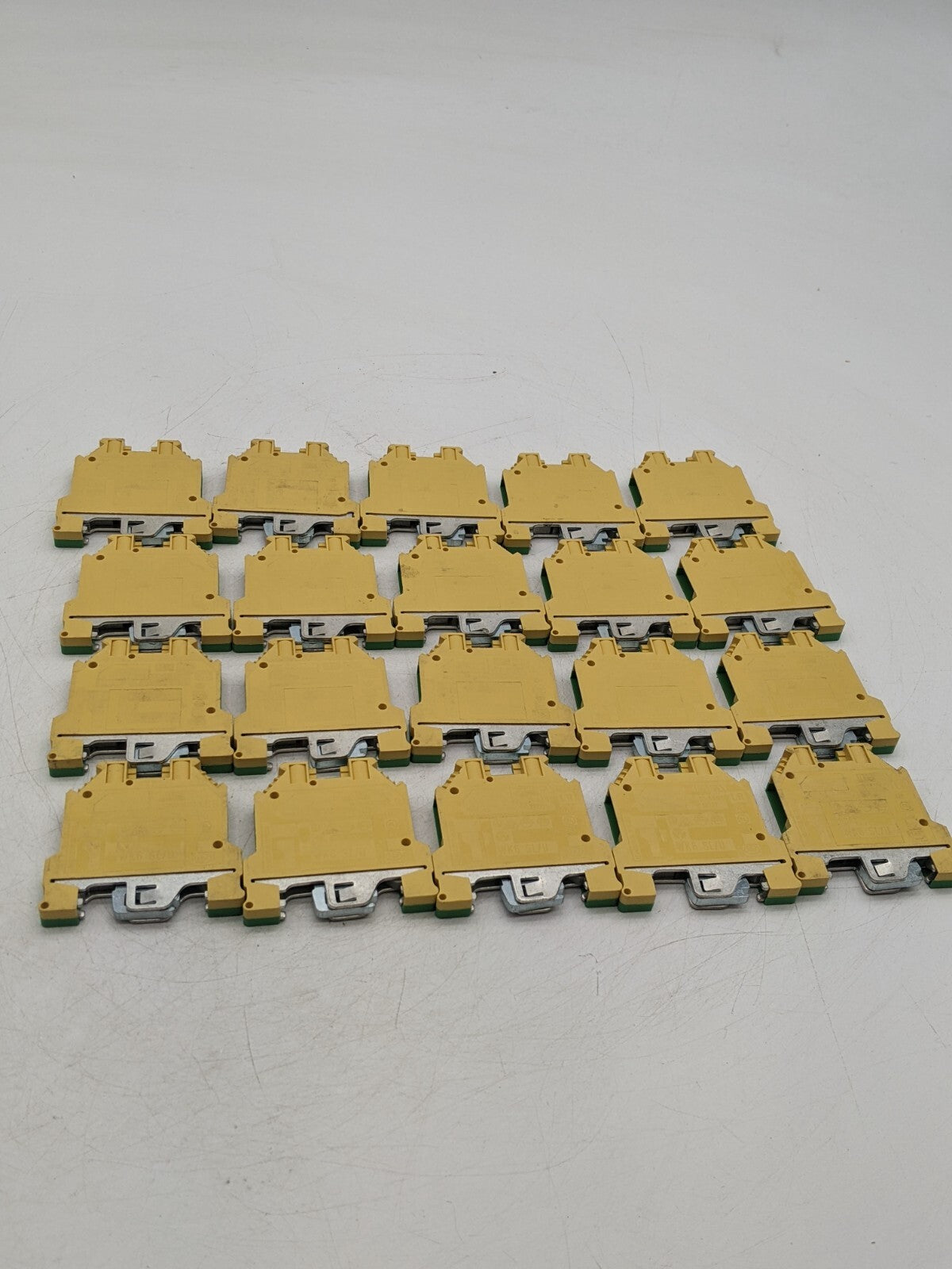 20 Piece Set Wieland WK6 SL/U Terminal Block DIN Rail 20-8 AWG Yellow/Green
