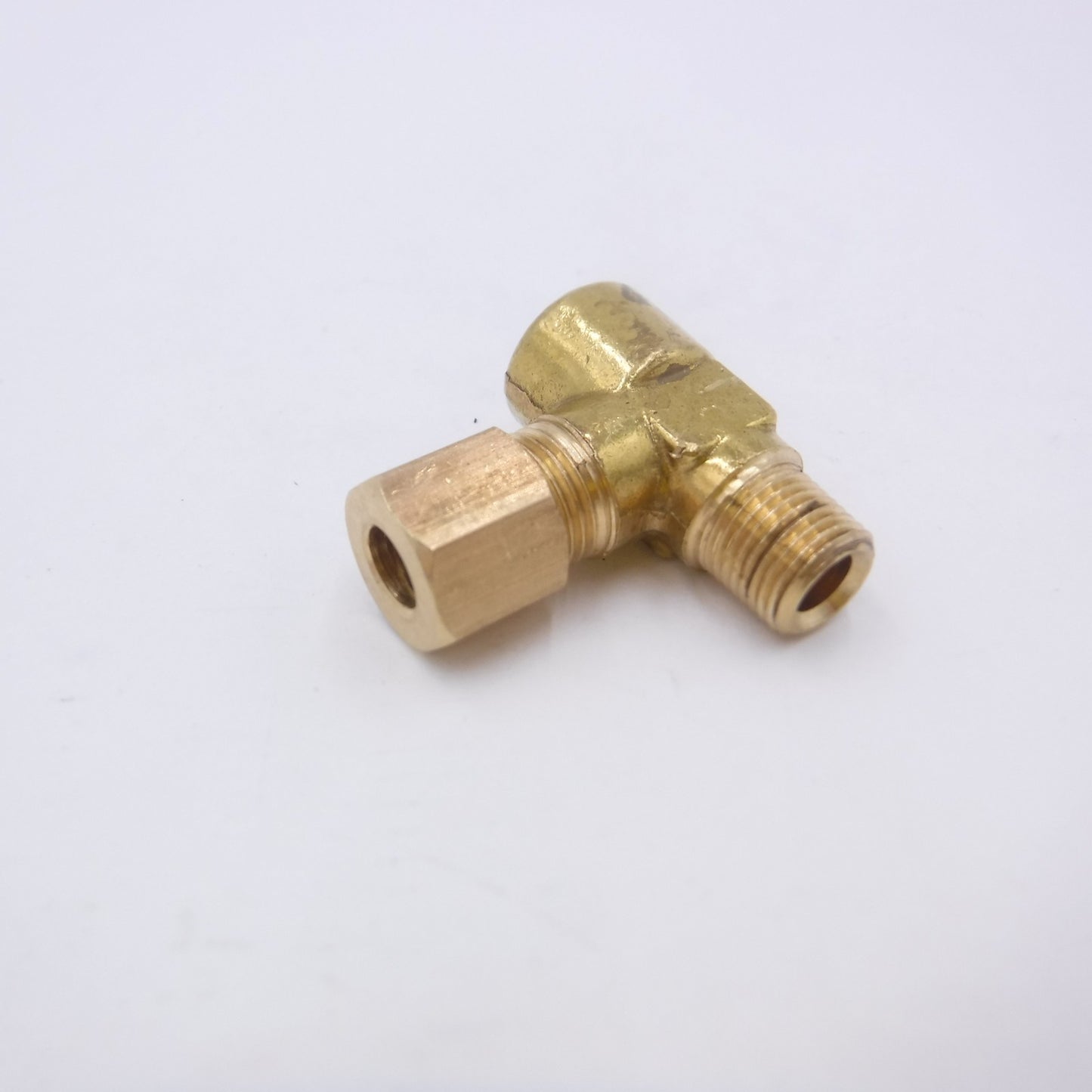 3/8" Female NPT x 3/8" Male NPT x 1/4" Tube Compression Tee Fitting
