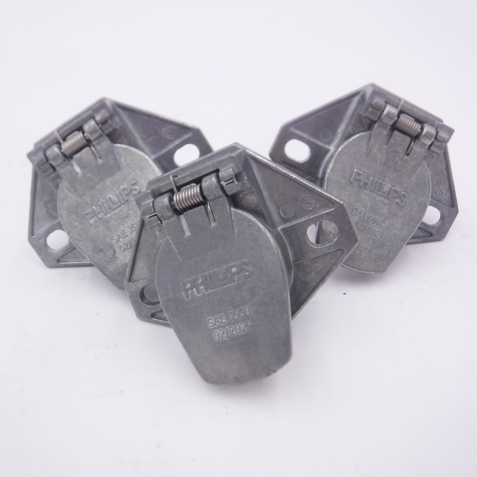 3 Pack Phillips Socket 7-Way Split Pin 2 Hole Mount Die Cast Screw 15-720