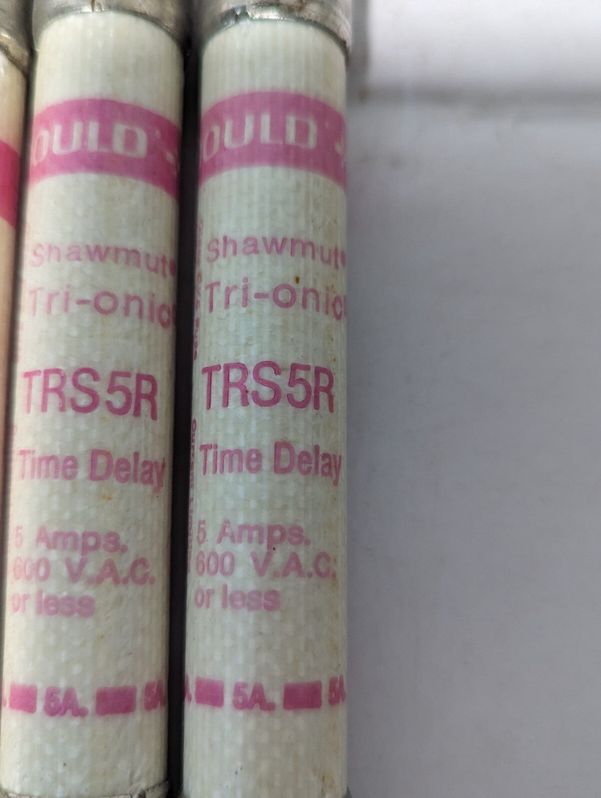 Lot of 10 Gould Shawmut TRS5R Fuse, 5A, 600vac or less, Time Delay