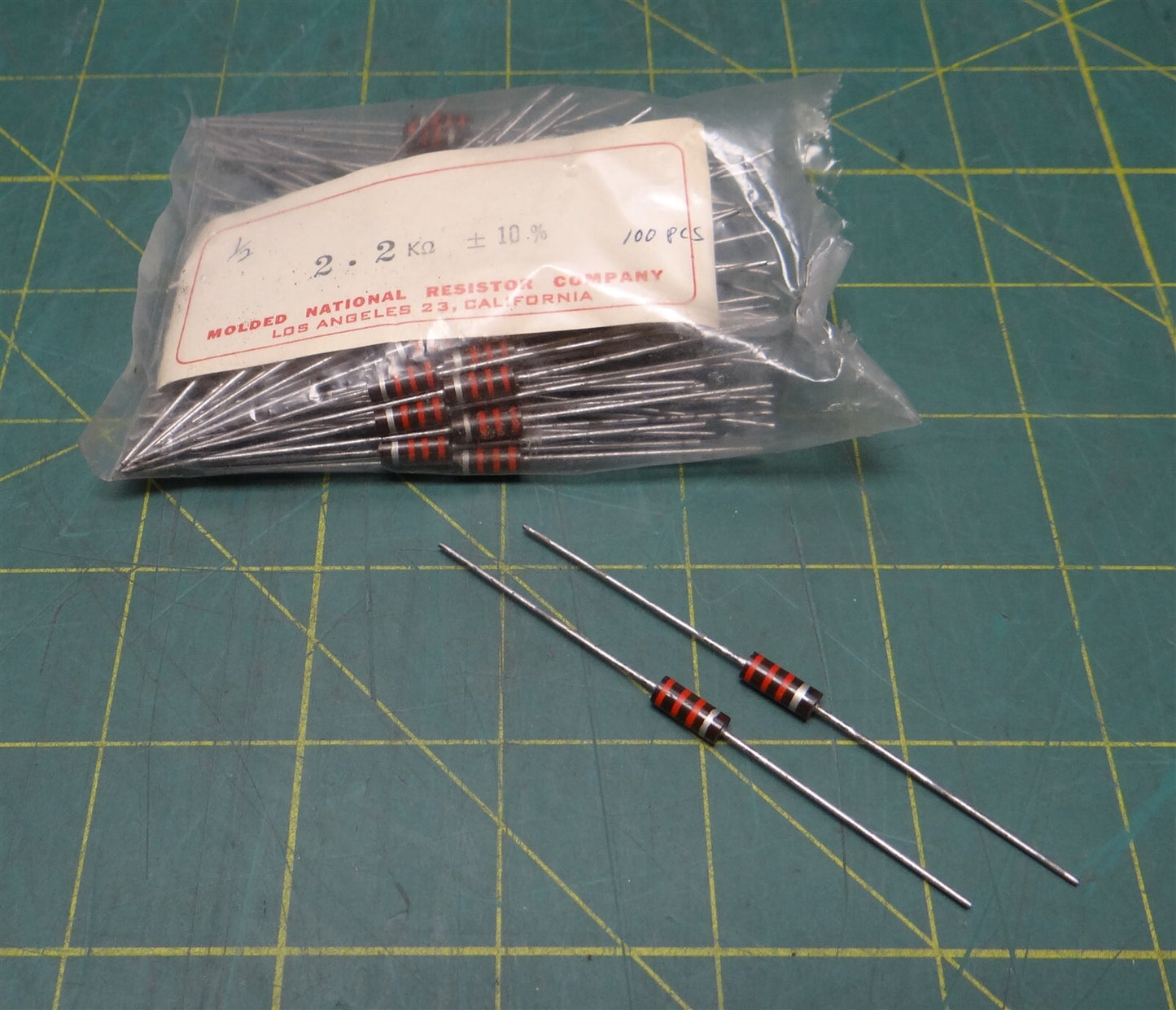 (Lot of 88) Molded National Resistor Company 2.2k OHM ±10% Tolerance Resistor