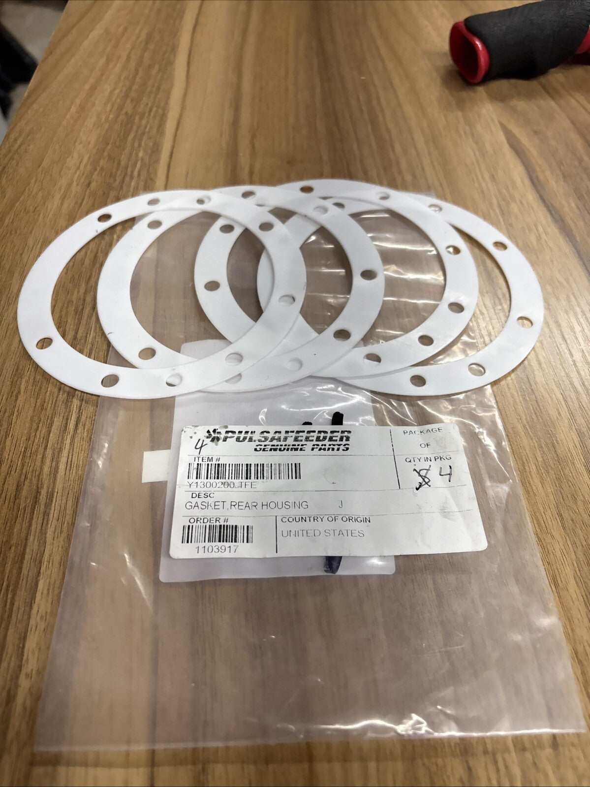 LOT OF 4 NEW OLD STOCK! PULSAFEEDER REAR HOUSING GASKETS Y1300200-TFE
