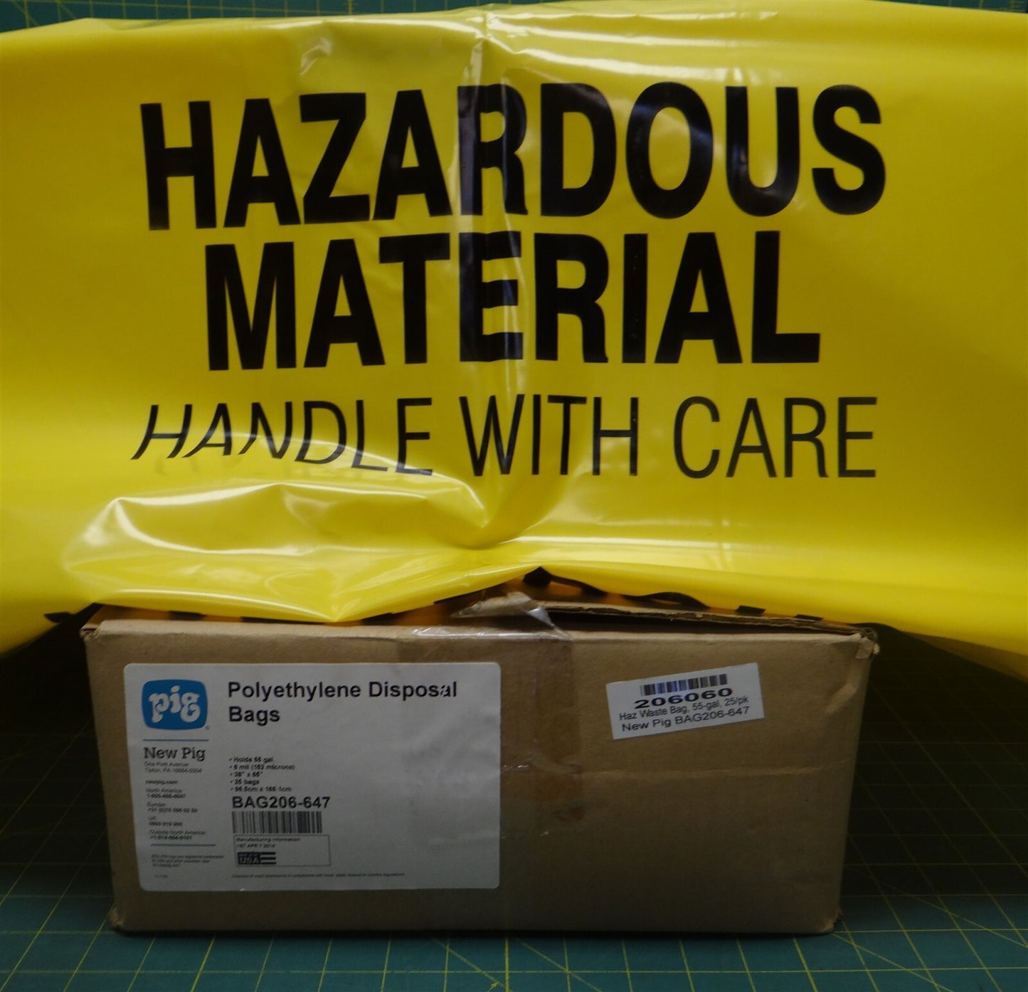 (Box of 25) PIG Polyethylene Disposal Bags BAG206-647 55 Gal 6 Mil 65in L 38in W