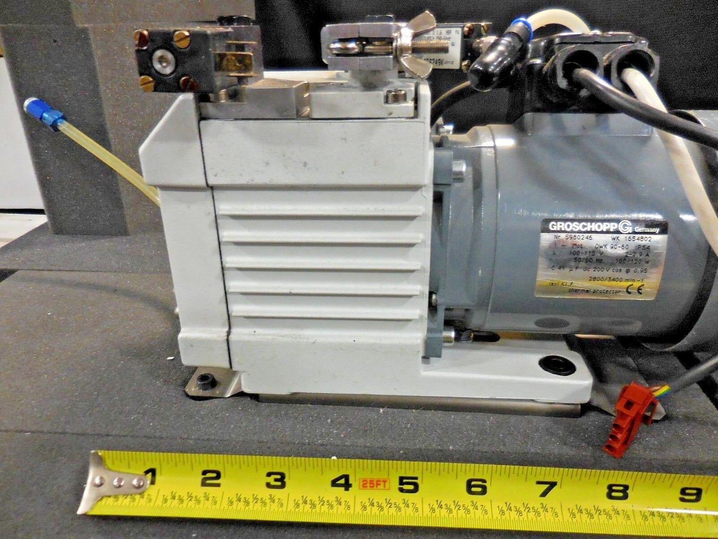 Leybold TRIVAC B, S/D 1,6 B, Rotary Vane Vacuum Pump